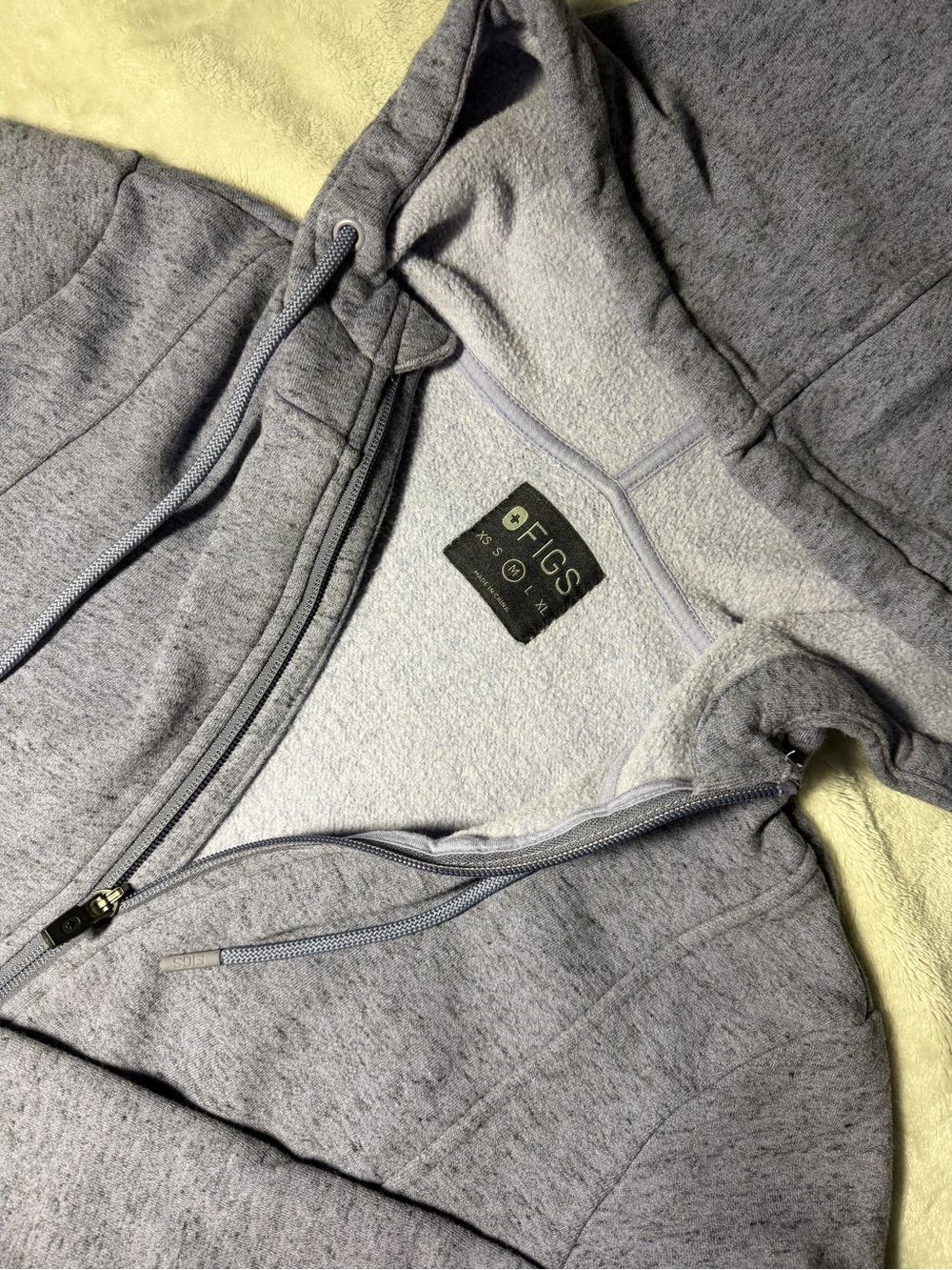 Figs Heathered Lavender Full-Zip Hooded zip up - Picture 2 of 4